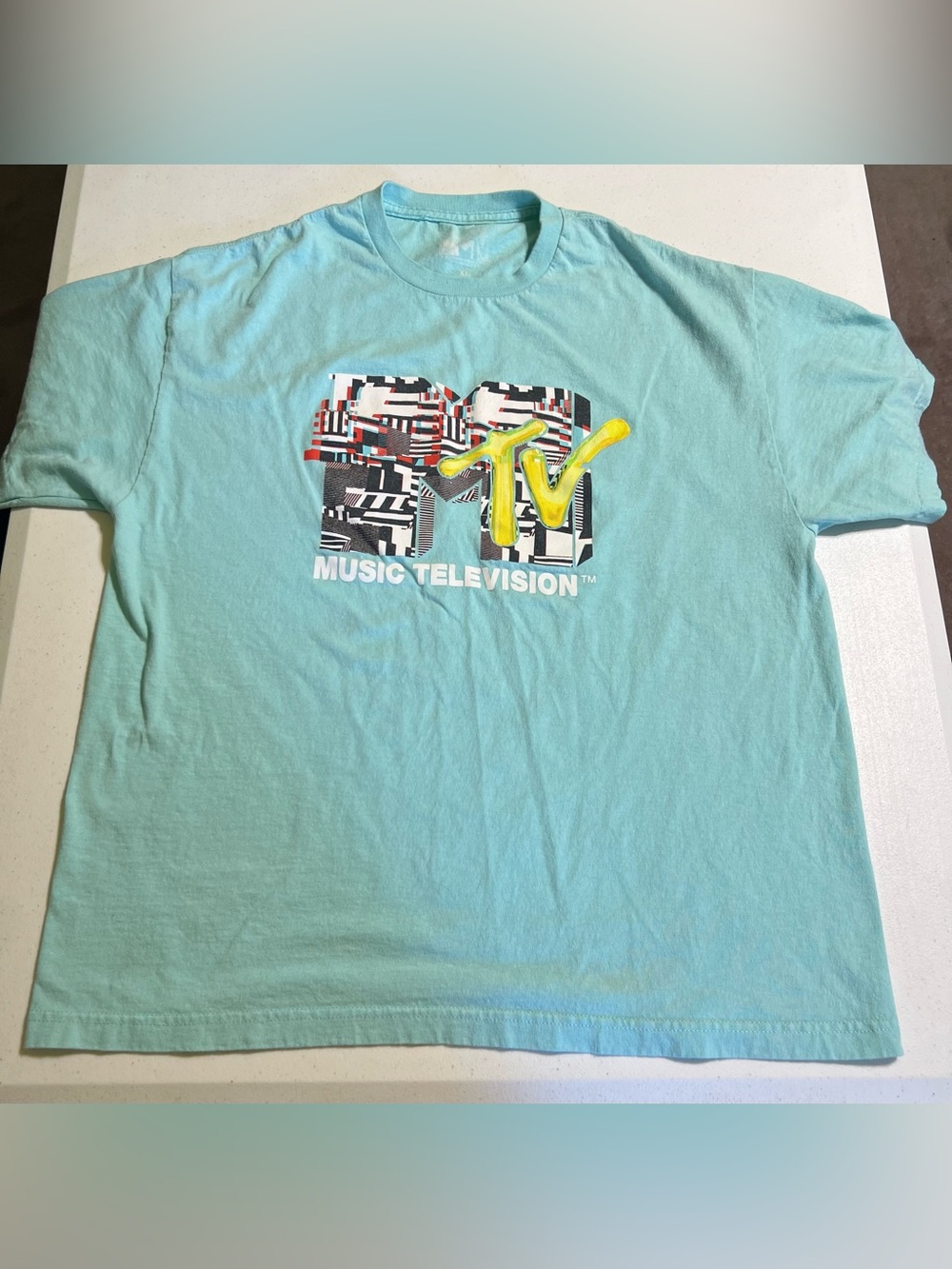 MTV Music Television Light Aqua Graphic T-Shirt XL